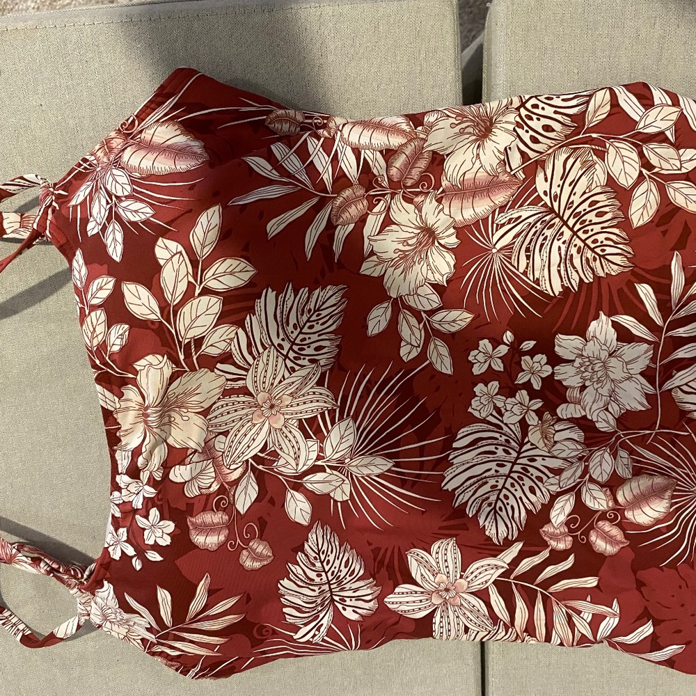 Brand new with tags! Everything But Water tankini top